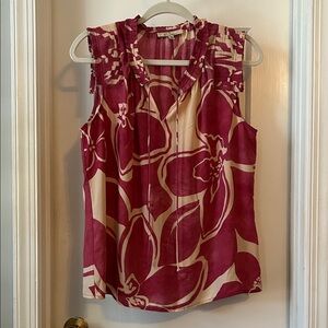 Le Serein Sleeveless Floral Print V-Neck Top size medium, Stitch Fix